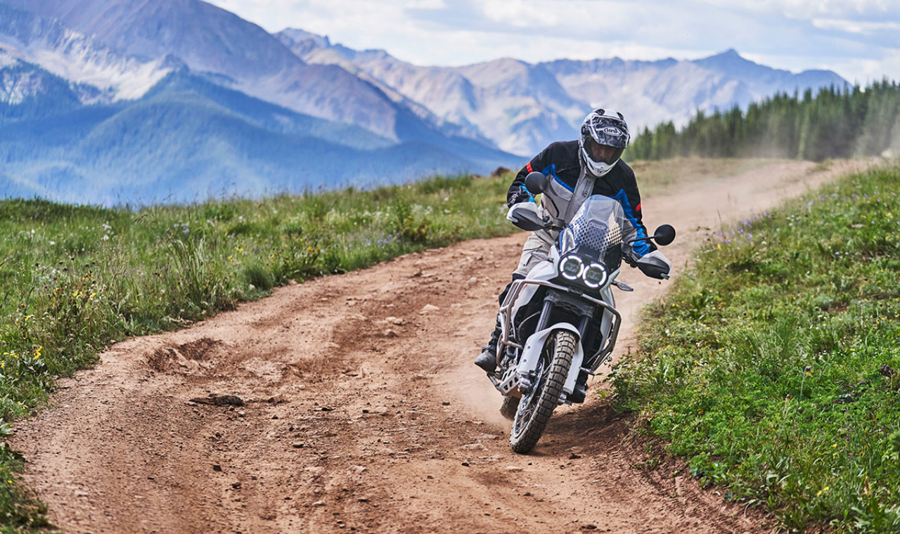 powersports-audience-hero-desktop